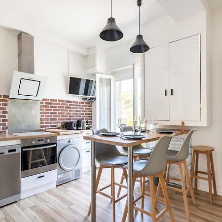 Superbe Appartement Dans Le Centre Historique ปัวติเยร์ ภายนอก รูปภาพ
